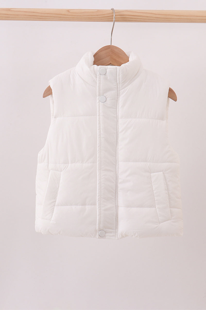 White mom&me puffer vest