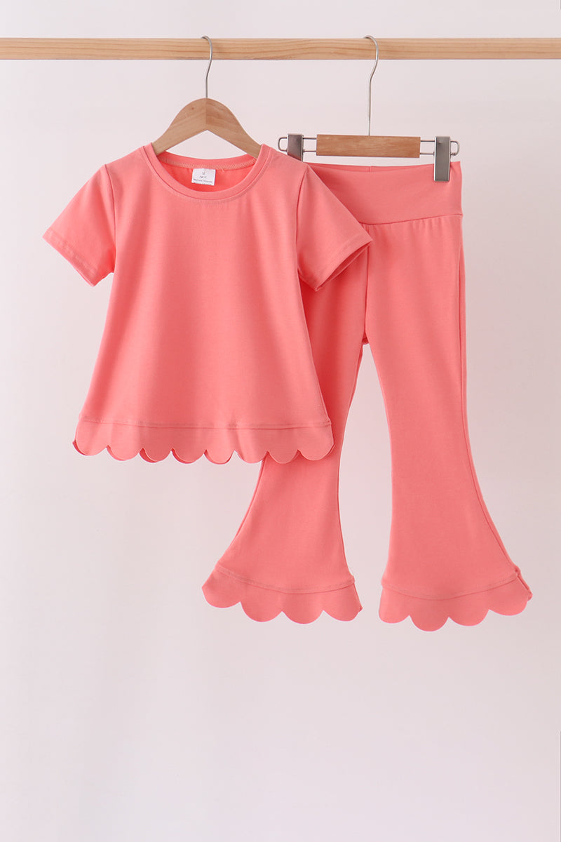 Coral scalloped active pants set