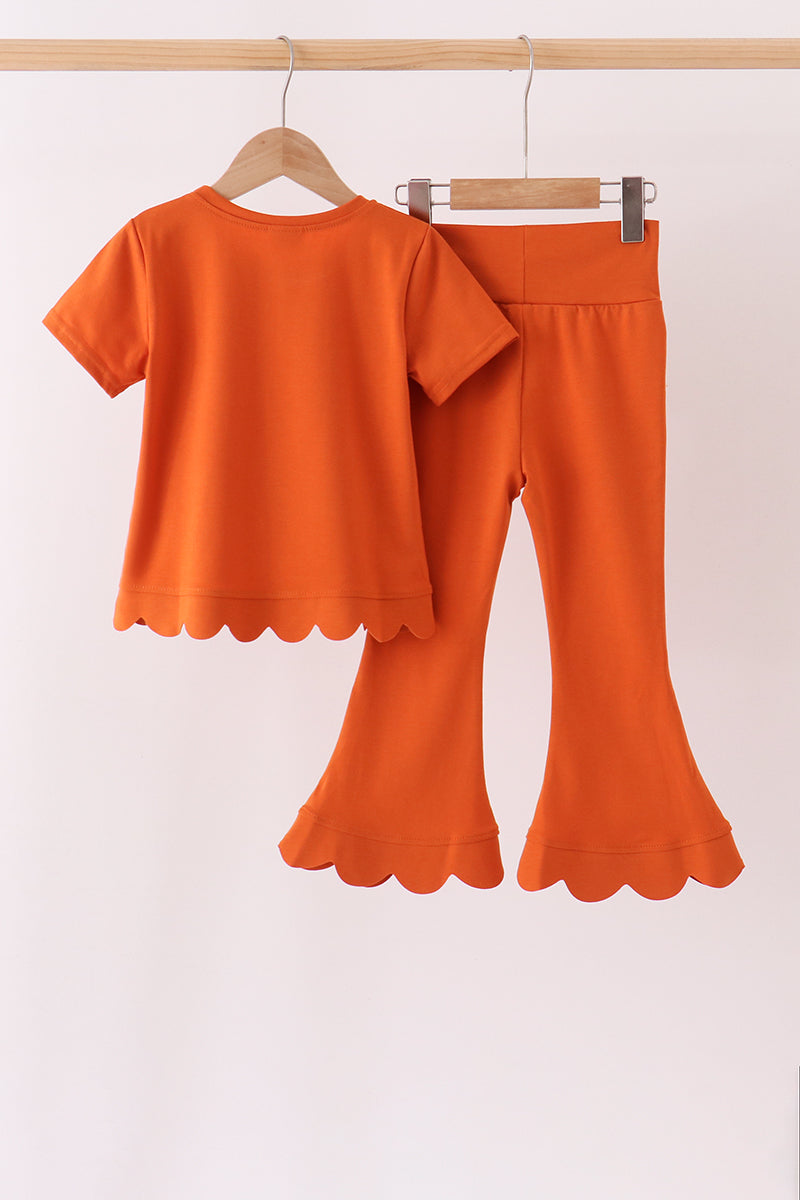 Orange scalloped active pants set