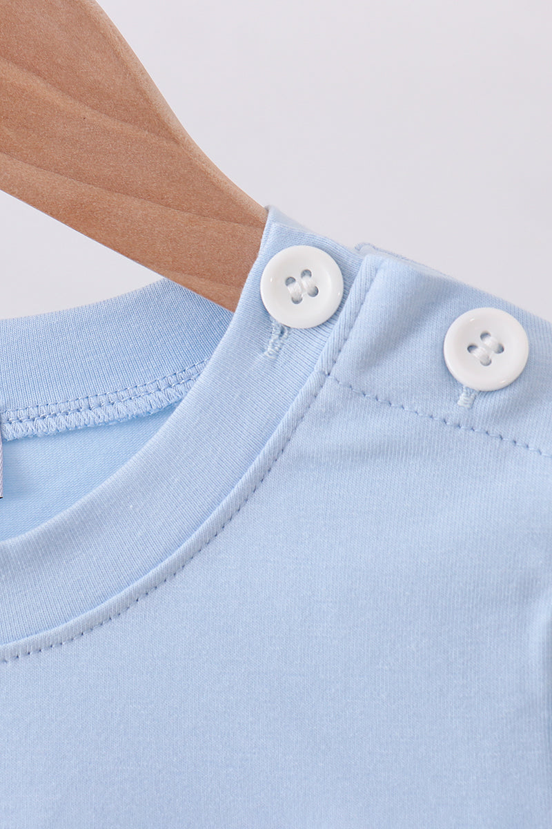 Blue puppy clover embroidery top
