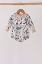 Hunting Deer Embroidery Bubble